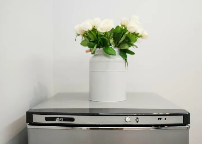 Frankie Charme Daire *